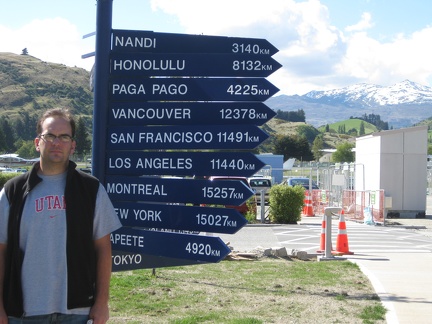 14 Distances at the Queenstown Airport
